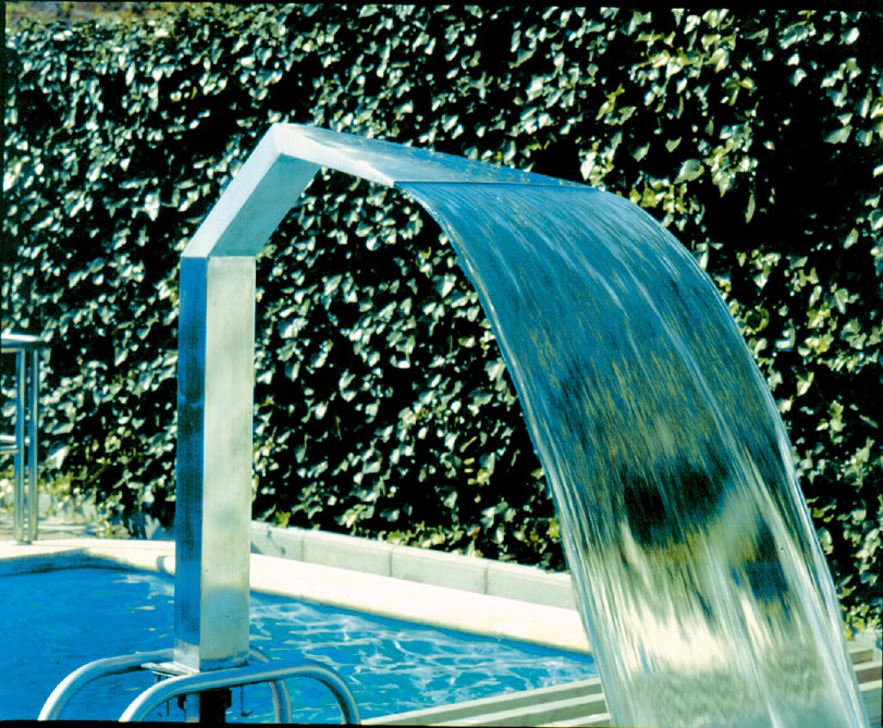 19973_37123_AP_FOT_19972_Cobra_Curtain_3327.jpg